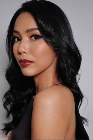 Alyssa Abidin backdrop