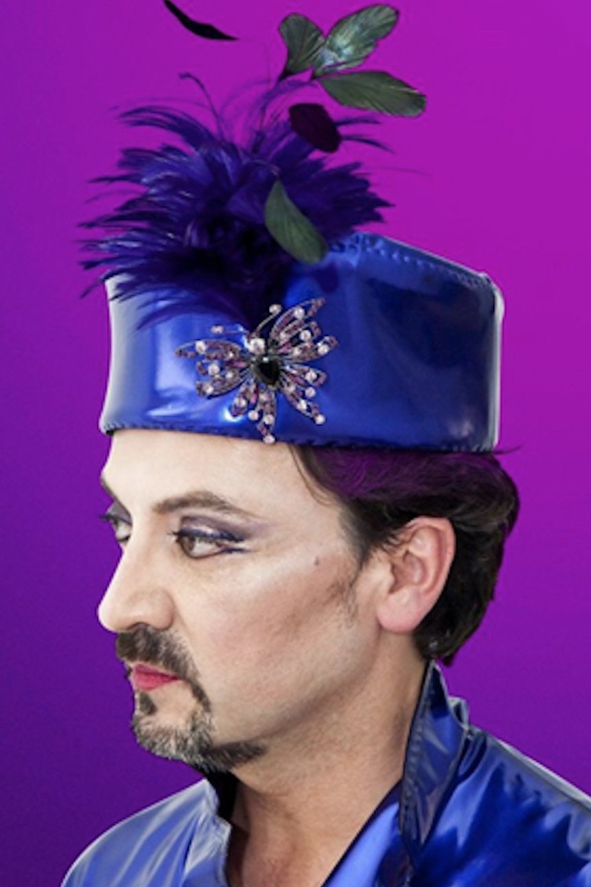 Enrique Viana backdrop