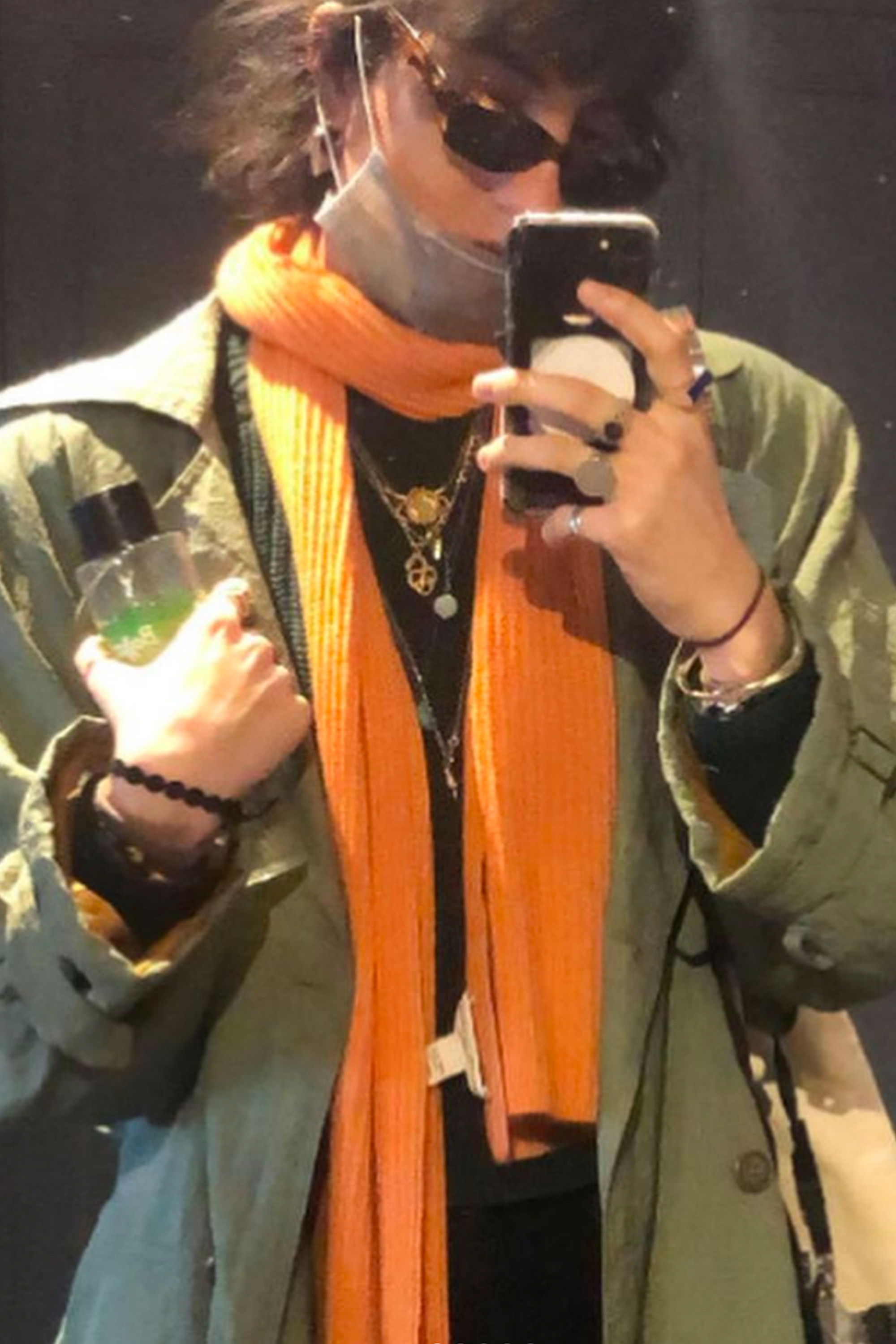 Lara Kalecik backdrop