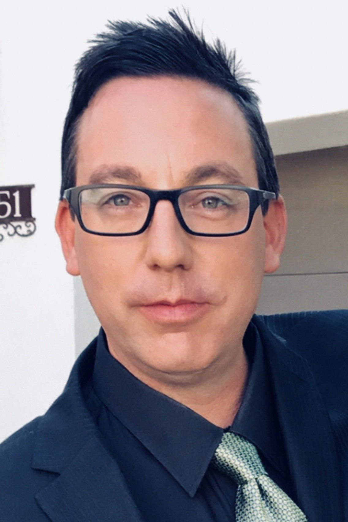 Mike Breyer backdrop