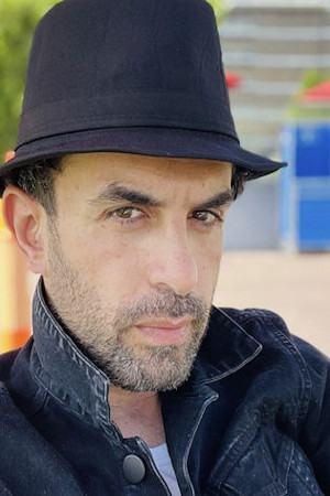 Ibrahim El Samman backdrop