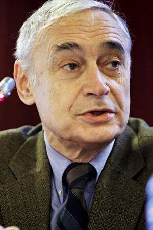 Andrei Gratchev backdrop