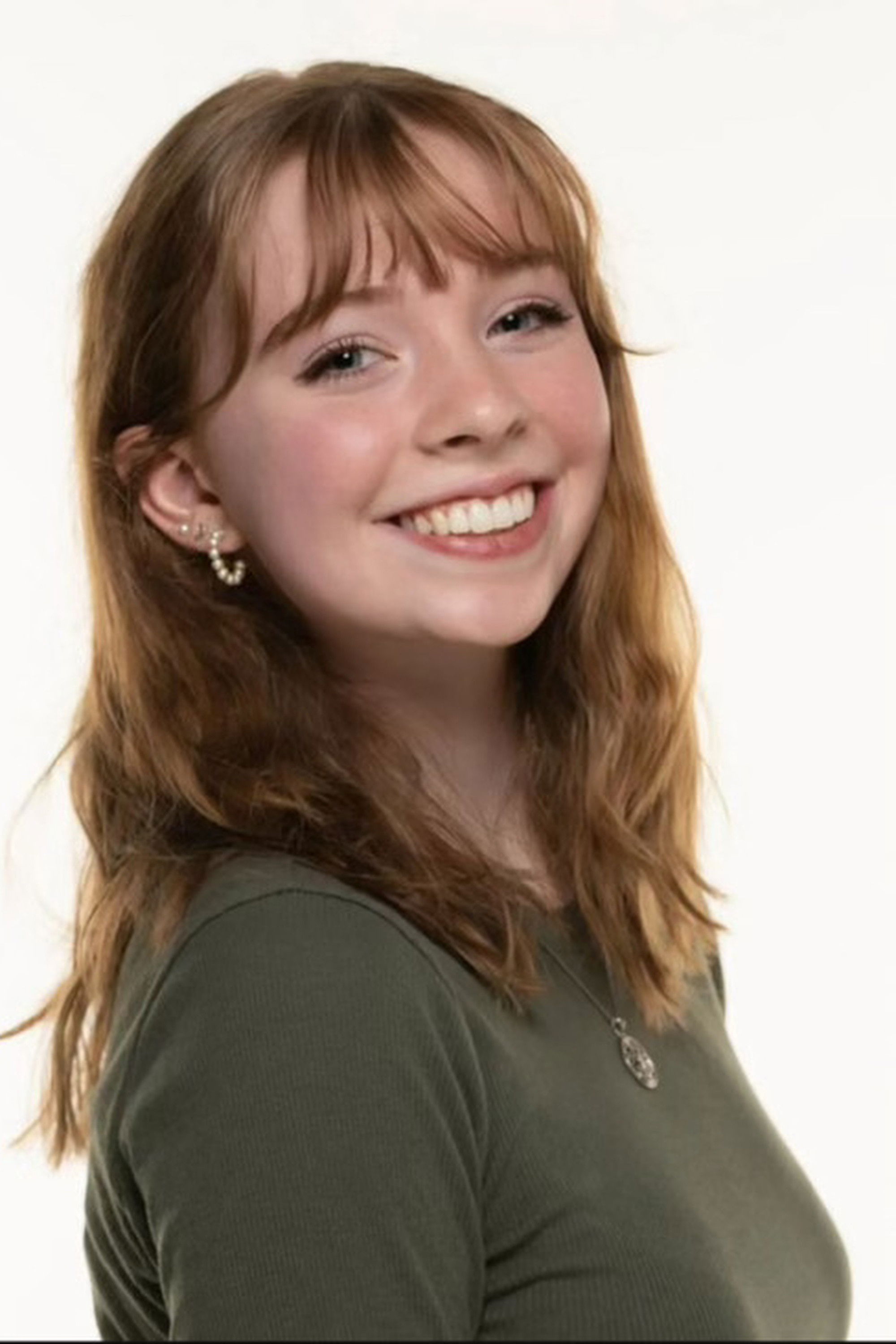 Autumn Hirsch backdrop