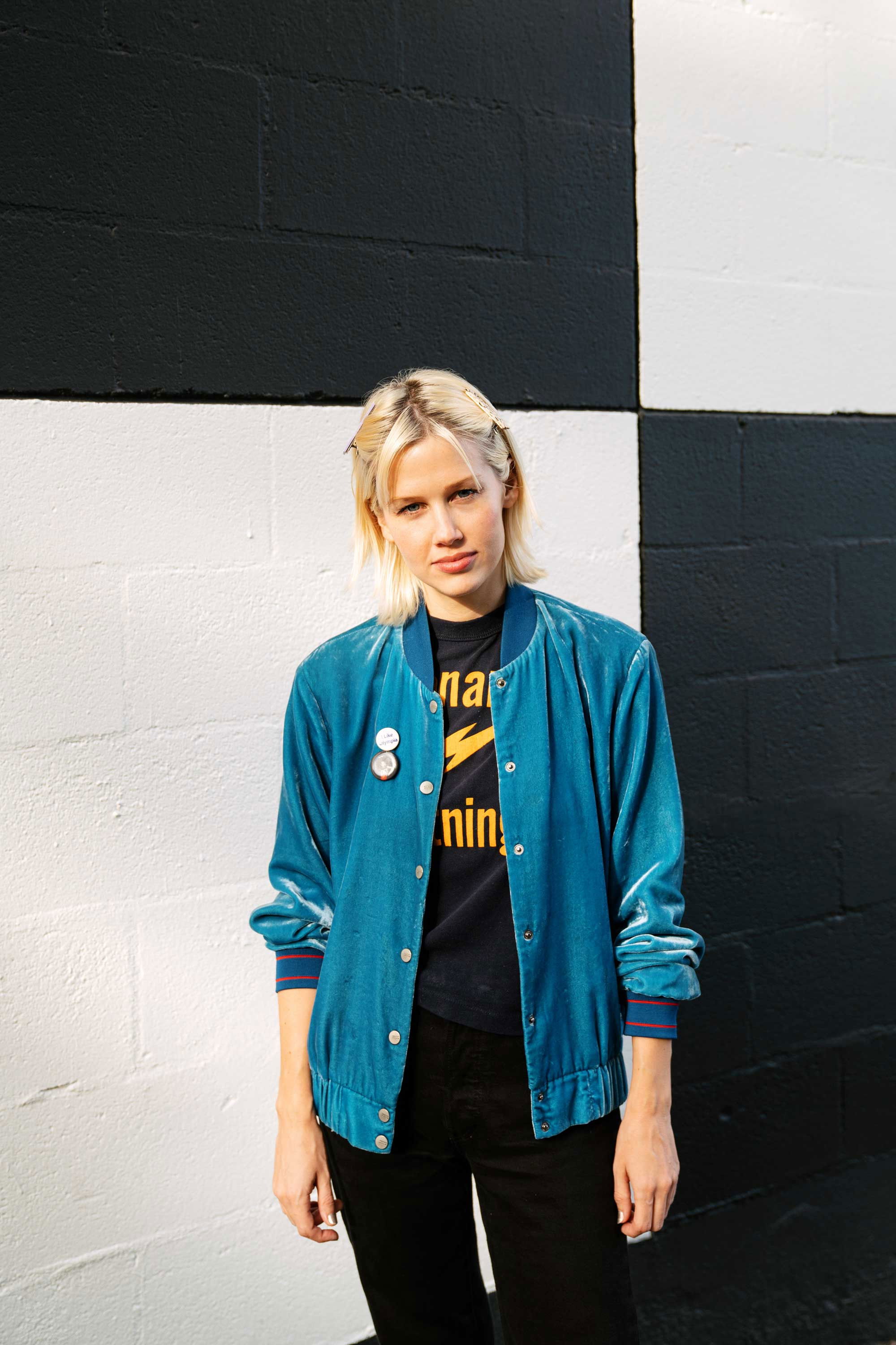 Megan Leonard backdrop