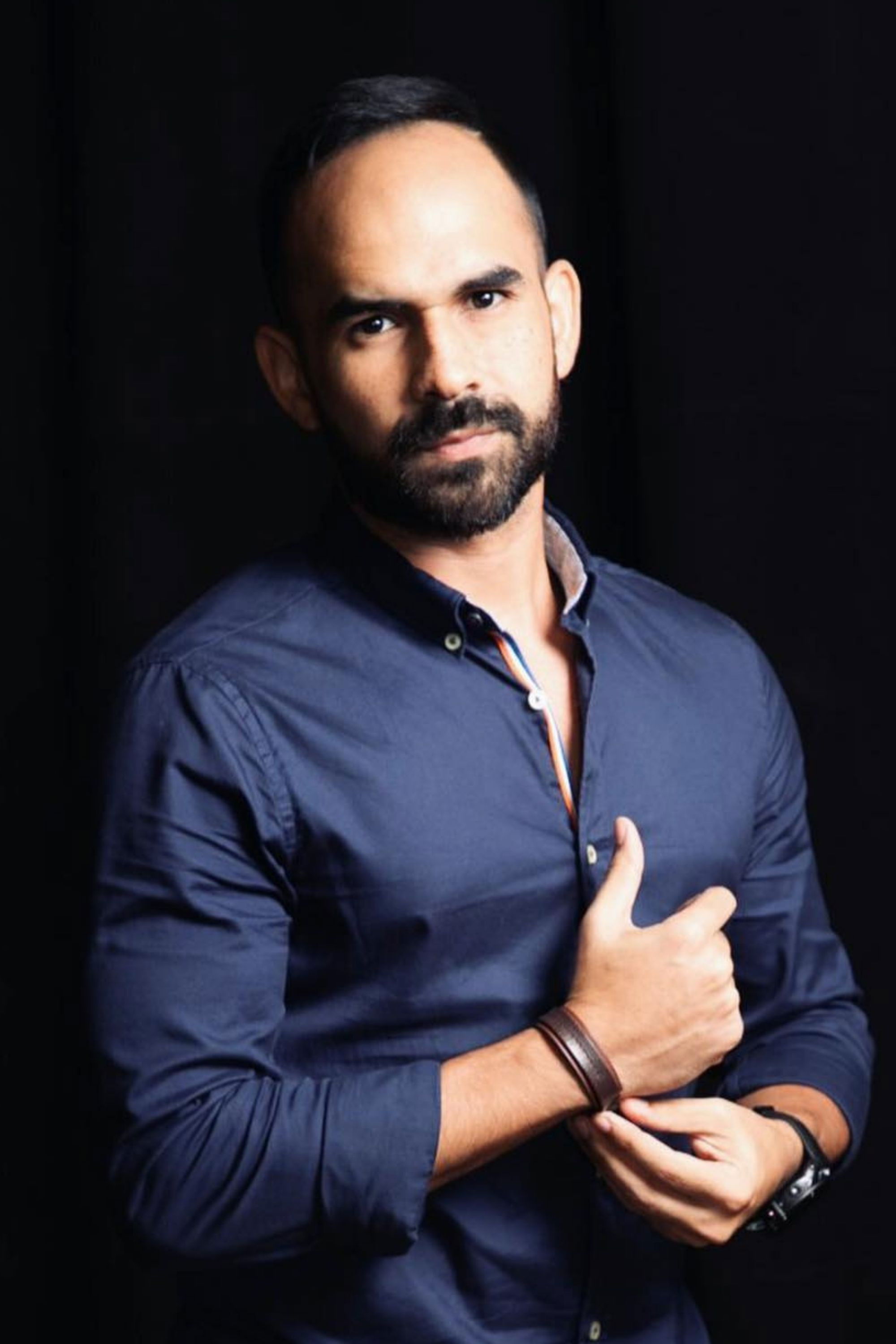 Giancarlo Marine backdrop