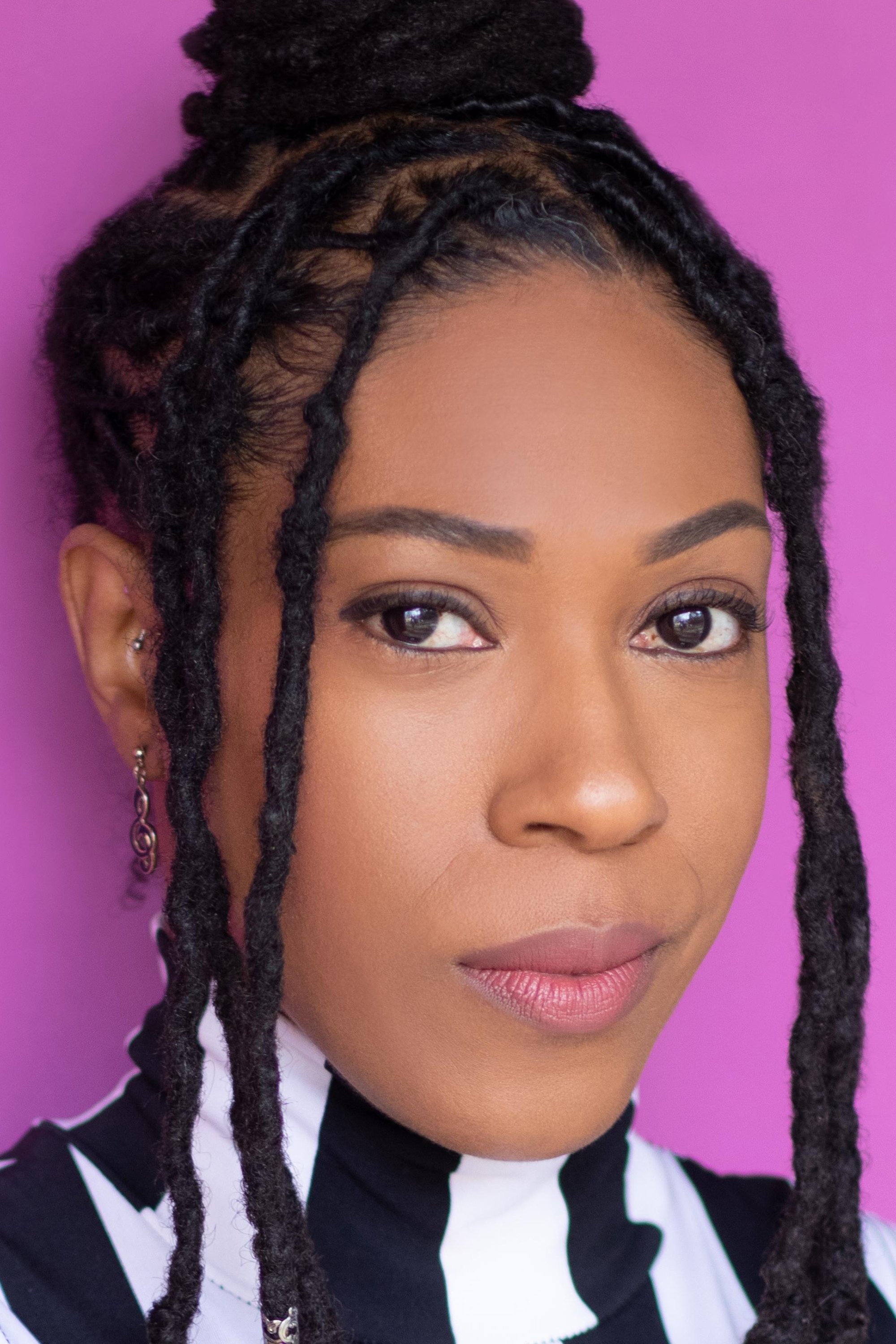 Marcenae Lynette backdrop