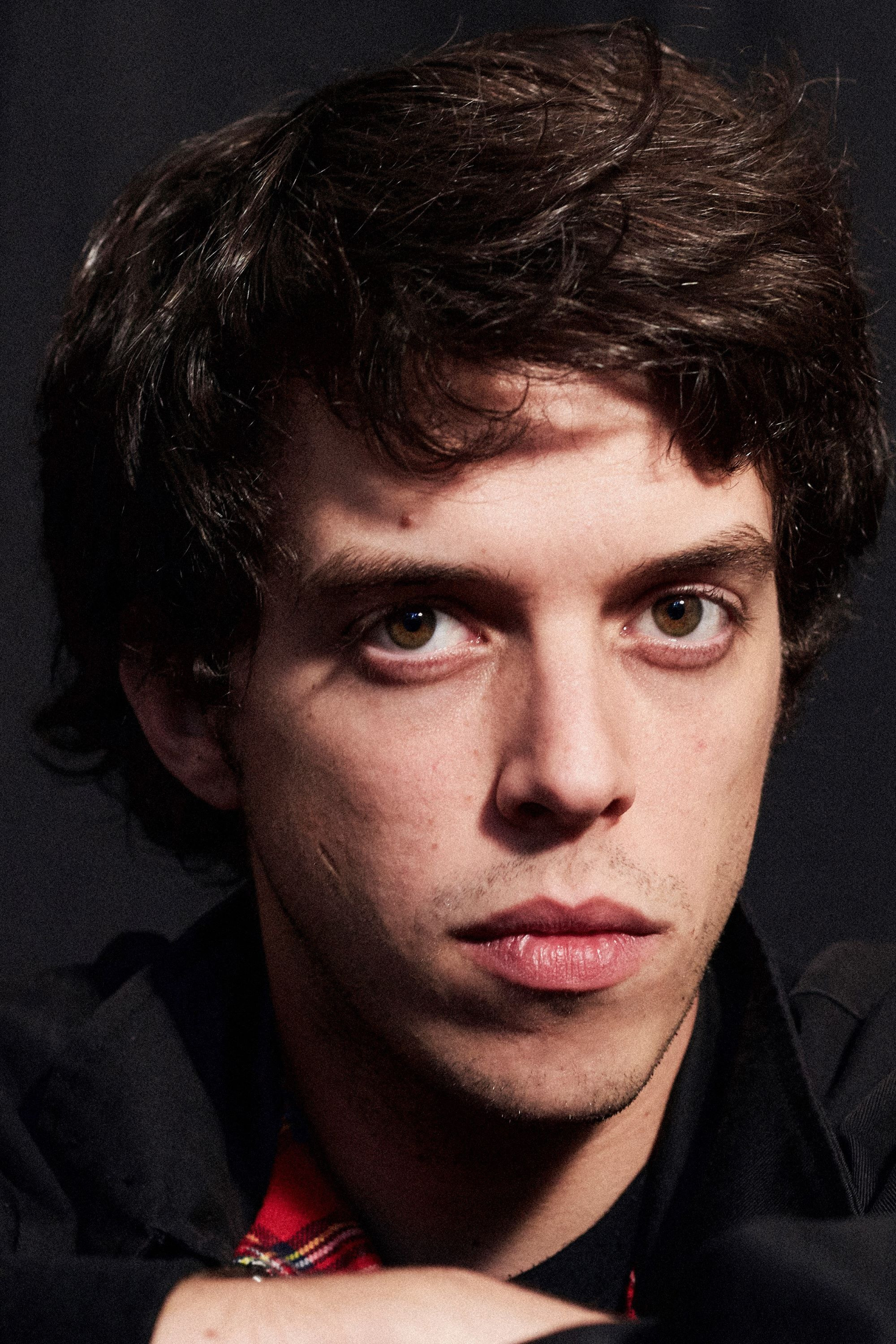 Manuel Canchal backdrop