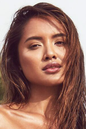 Cassandra Dawn backdrop