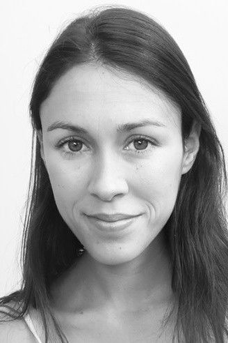 Sofía Petersen backdrop