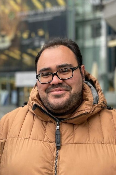 Yaser Al Rihawi backdrop