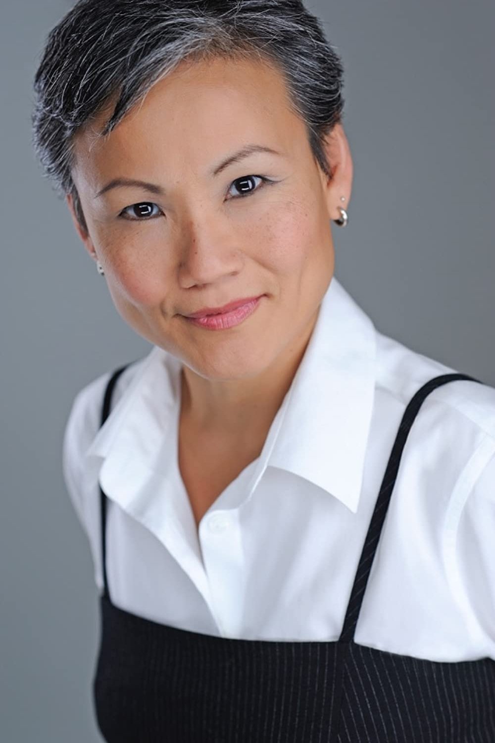 Monique Holt backdrop