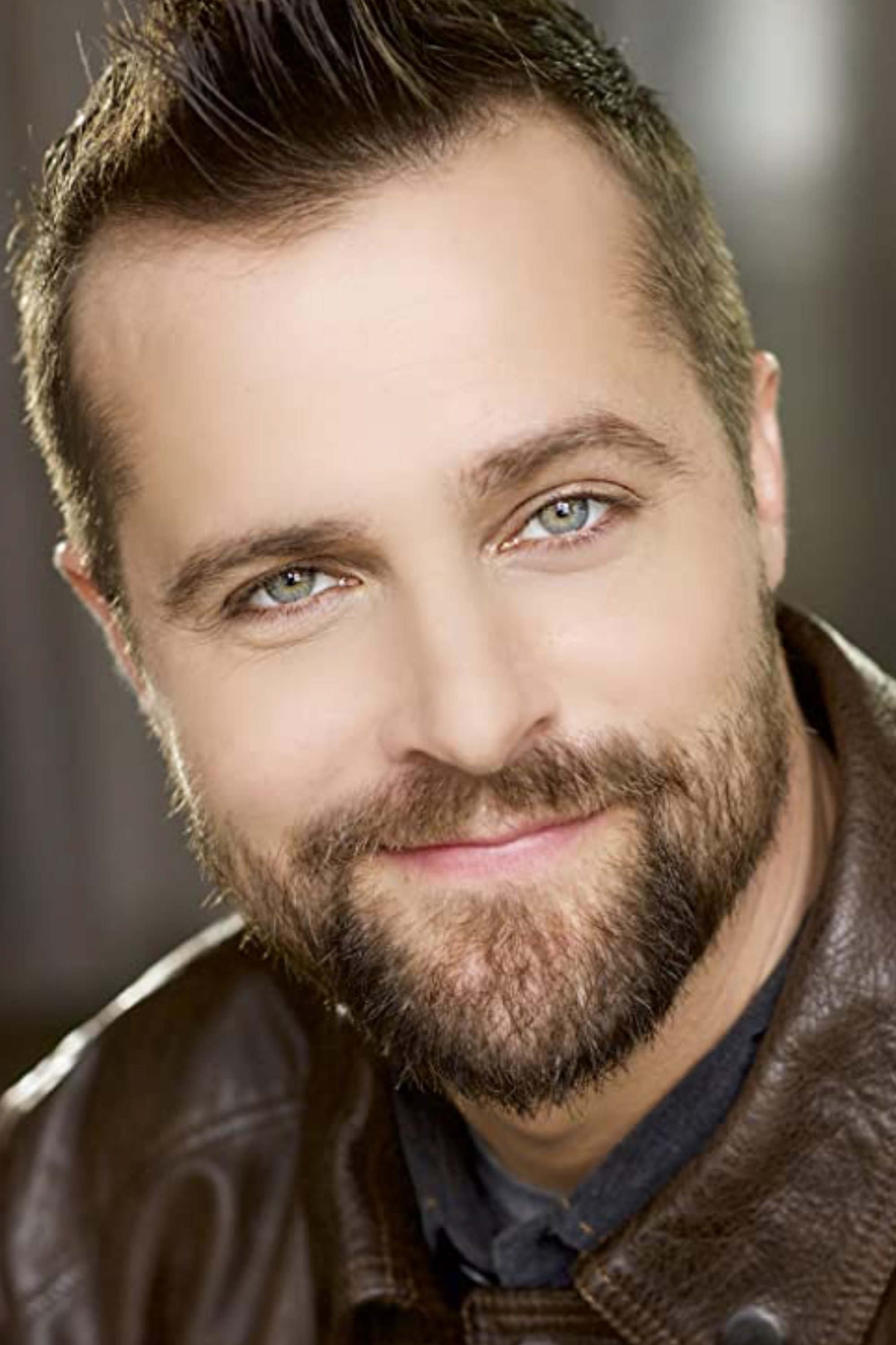 Johnnie Oberg backdrop