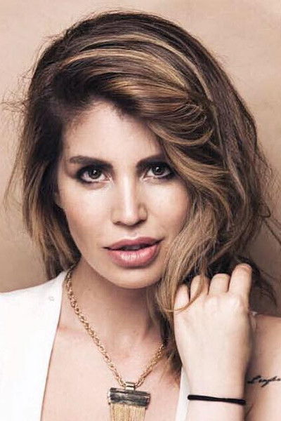 Ruken Demirer backdrop