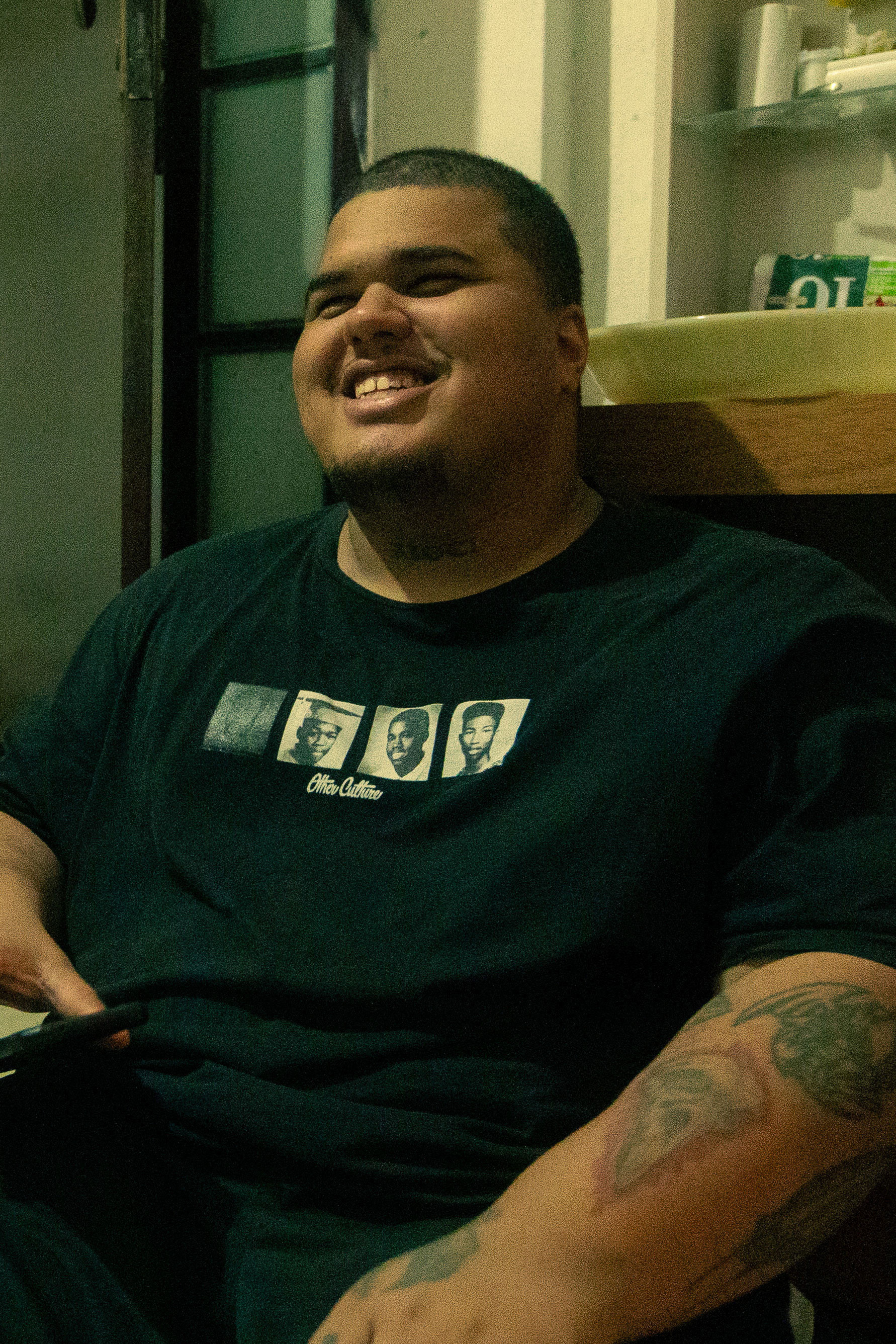 Roberto Bezerra backdrop