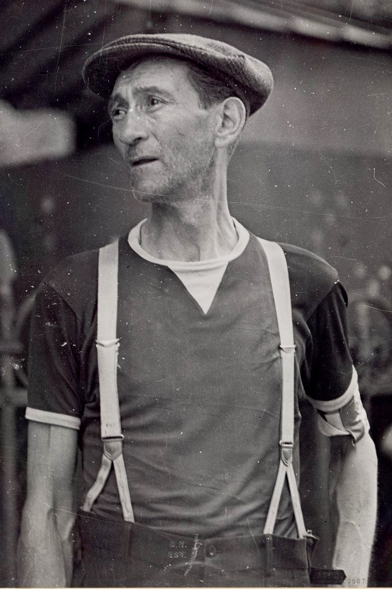 Raymond Aimos backdrop