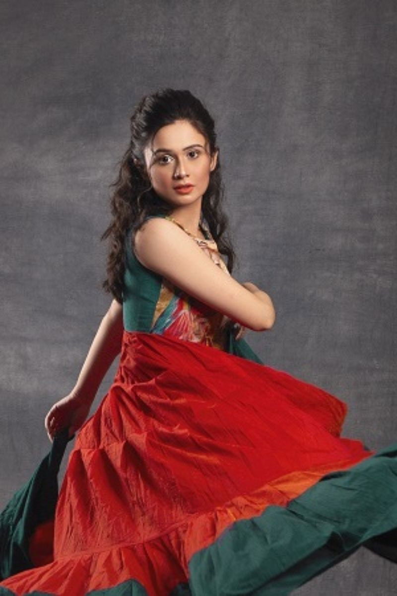 Jannatul Ferdous Oishee backdrop