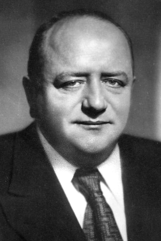 Aribert Wäscher backdrop