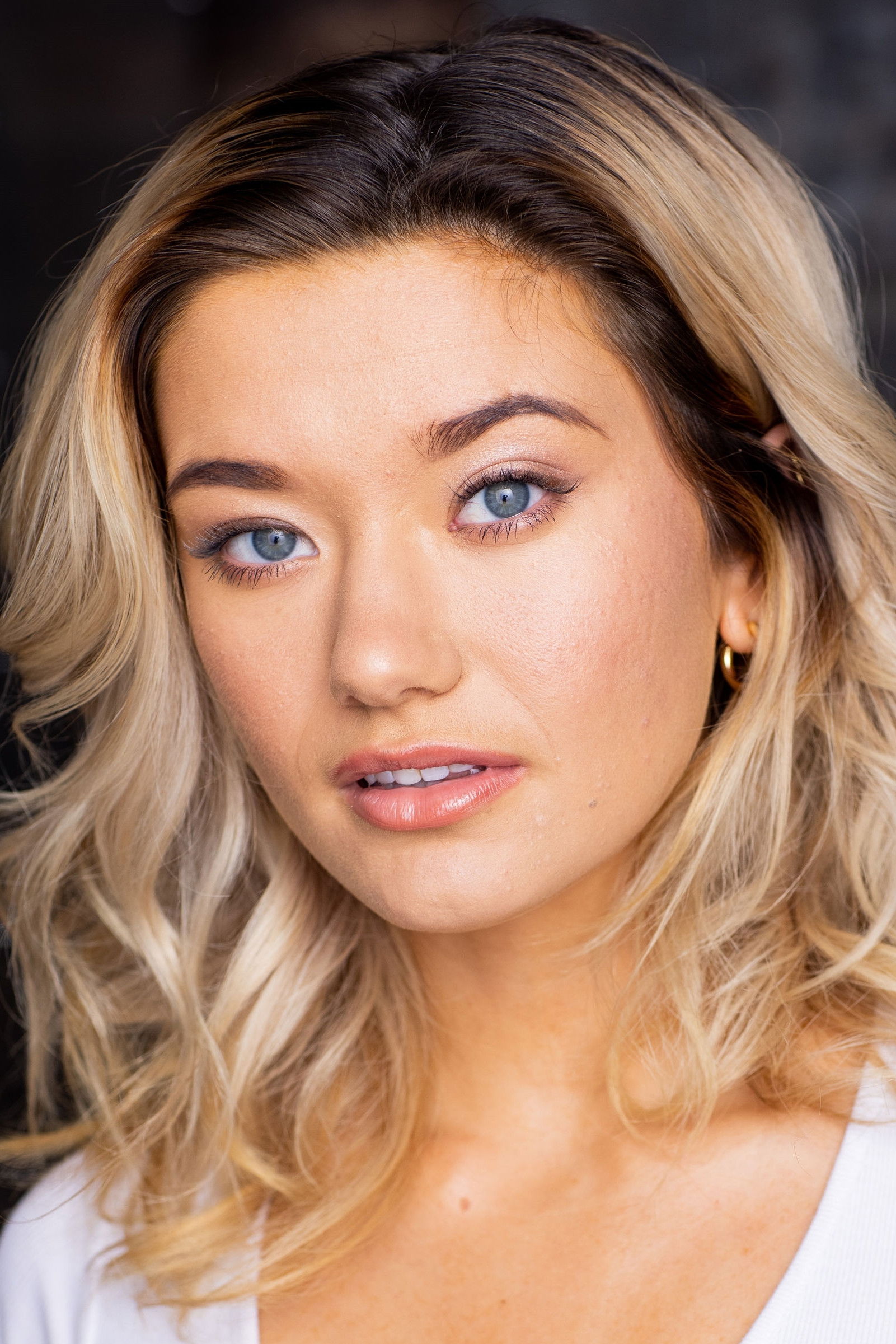 Natalie Schneider backdrop