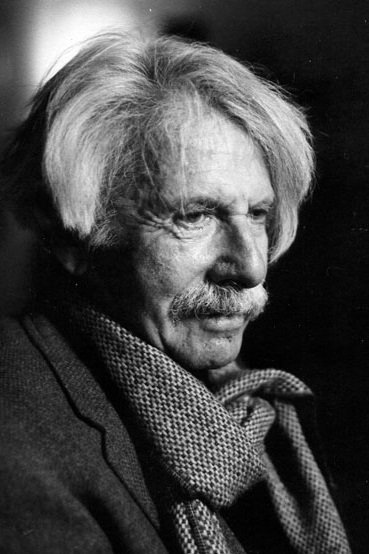 Norbert Schiller backdrop