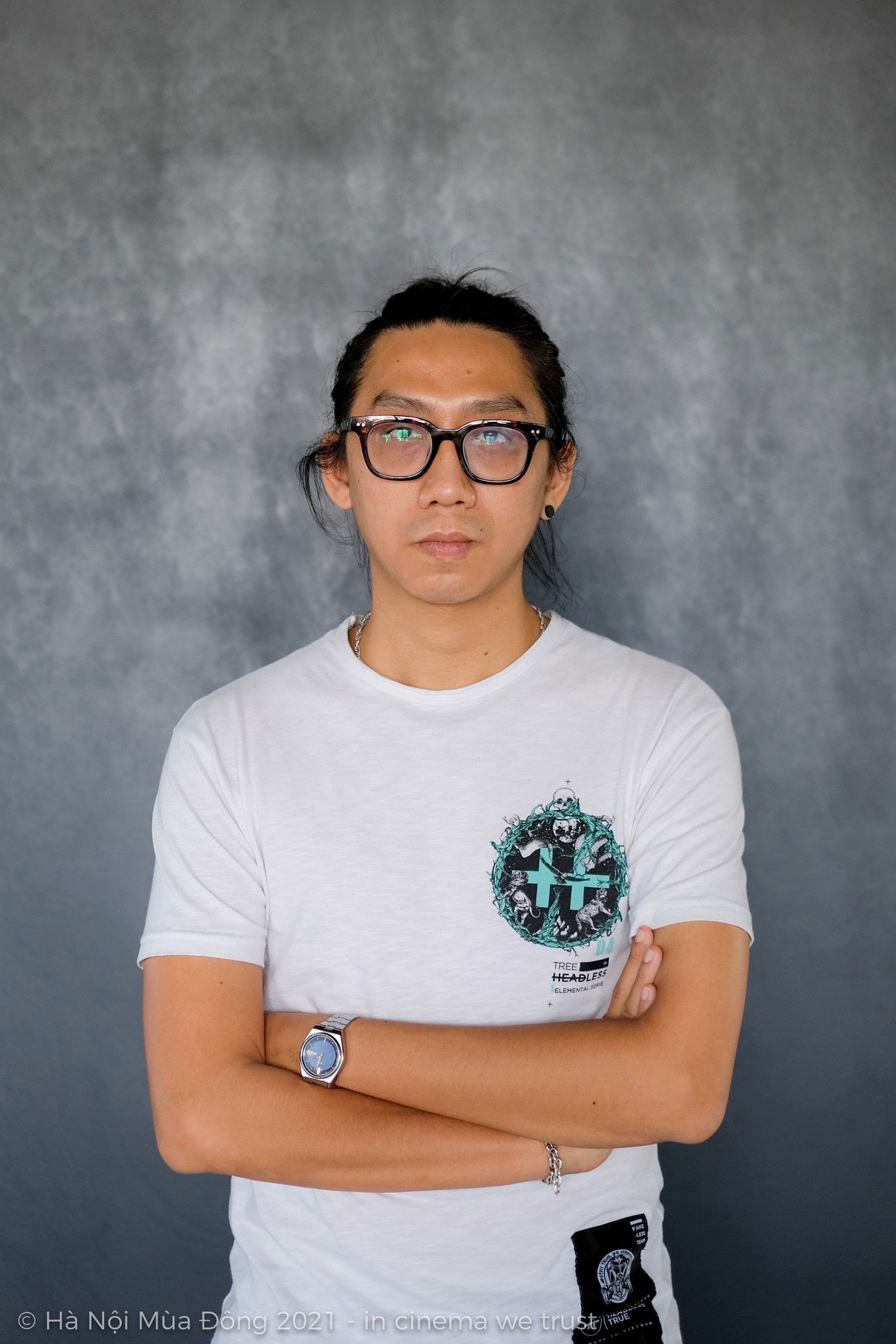 Nguyen Trung Nghia backdrop