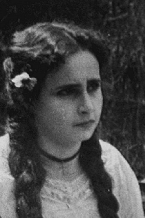 Stella López Pommareda backdrop