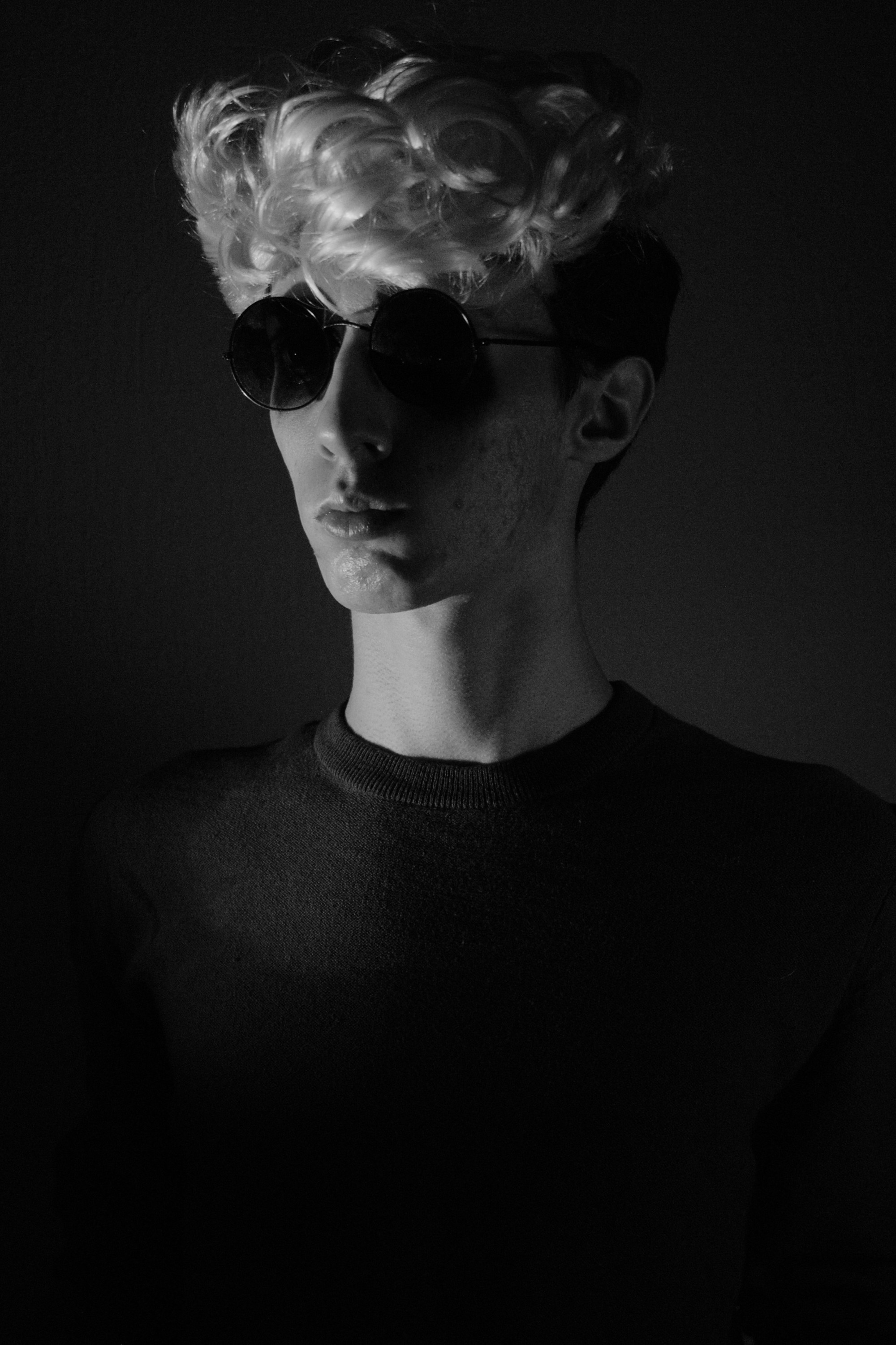 Andrés Castañeda Ruiz Esparza backdrop