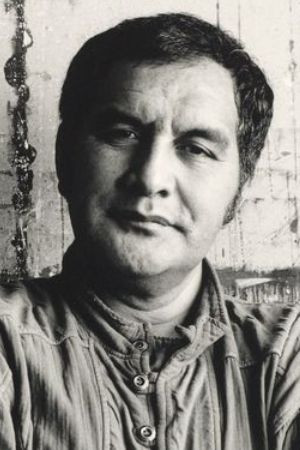 Selwyn Muru backdrop