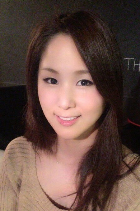 Sumire Seto backdrop