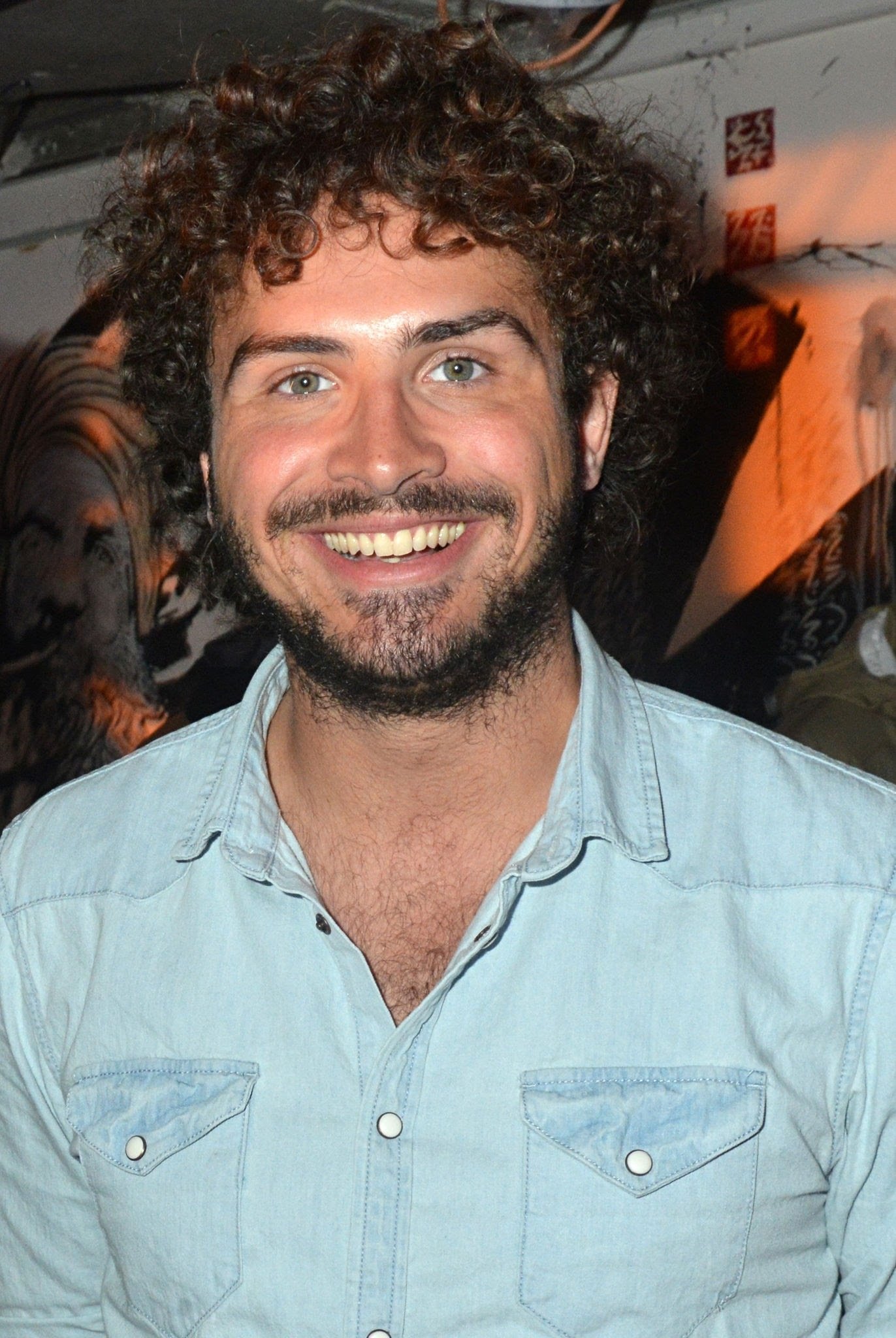 Maxime Musqua backdrop