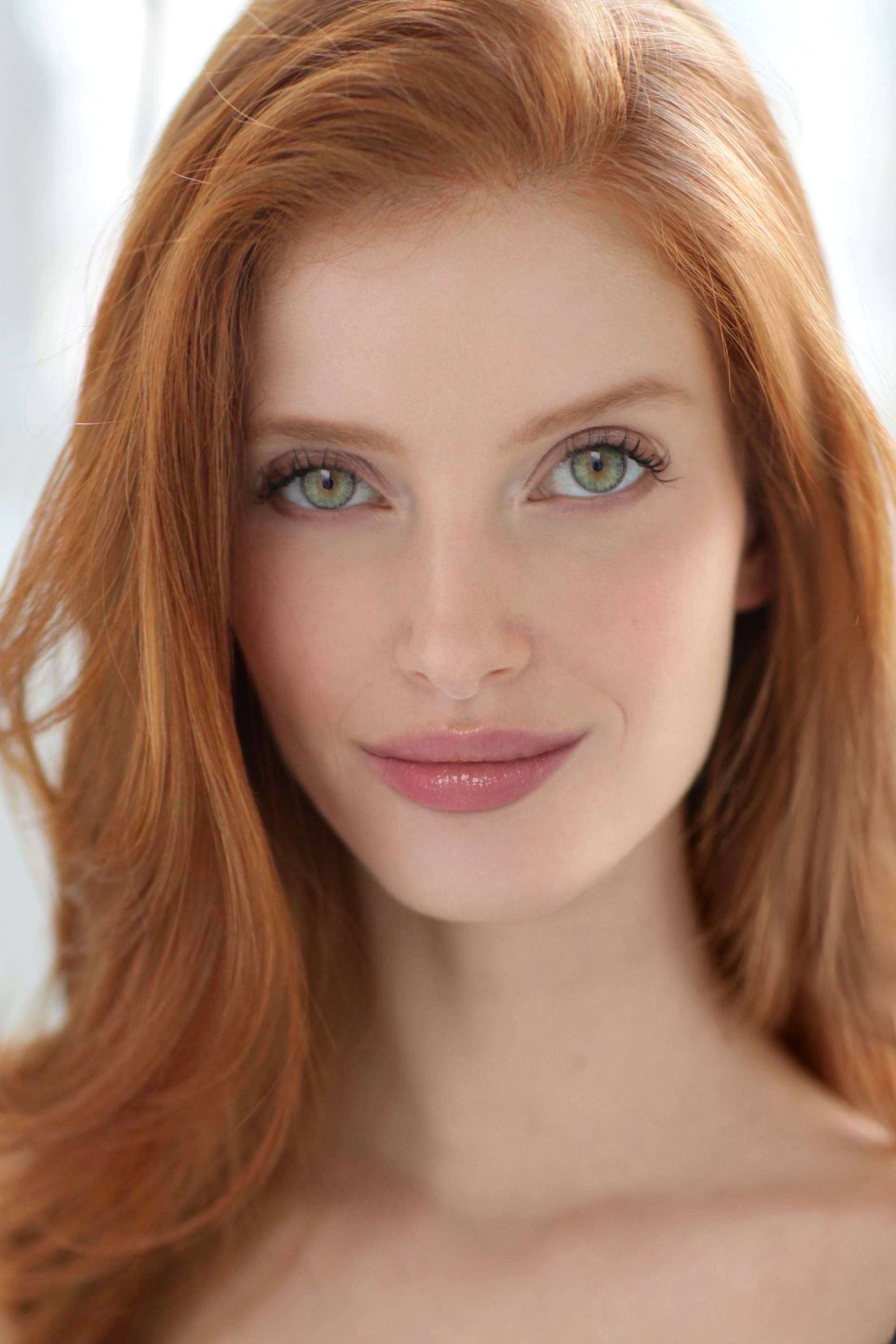 Claire Friesen backdrop