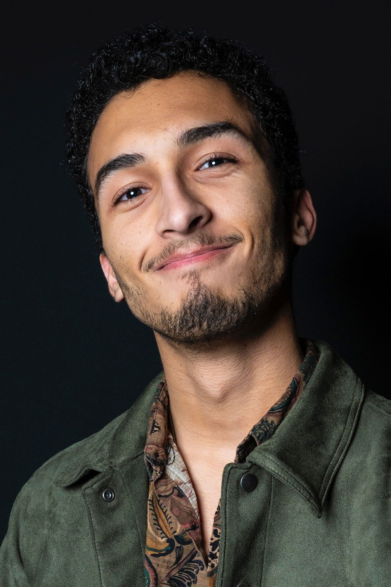 Logan Weisberg backdrop