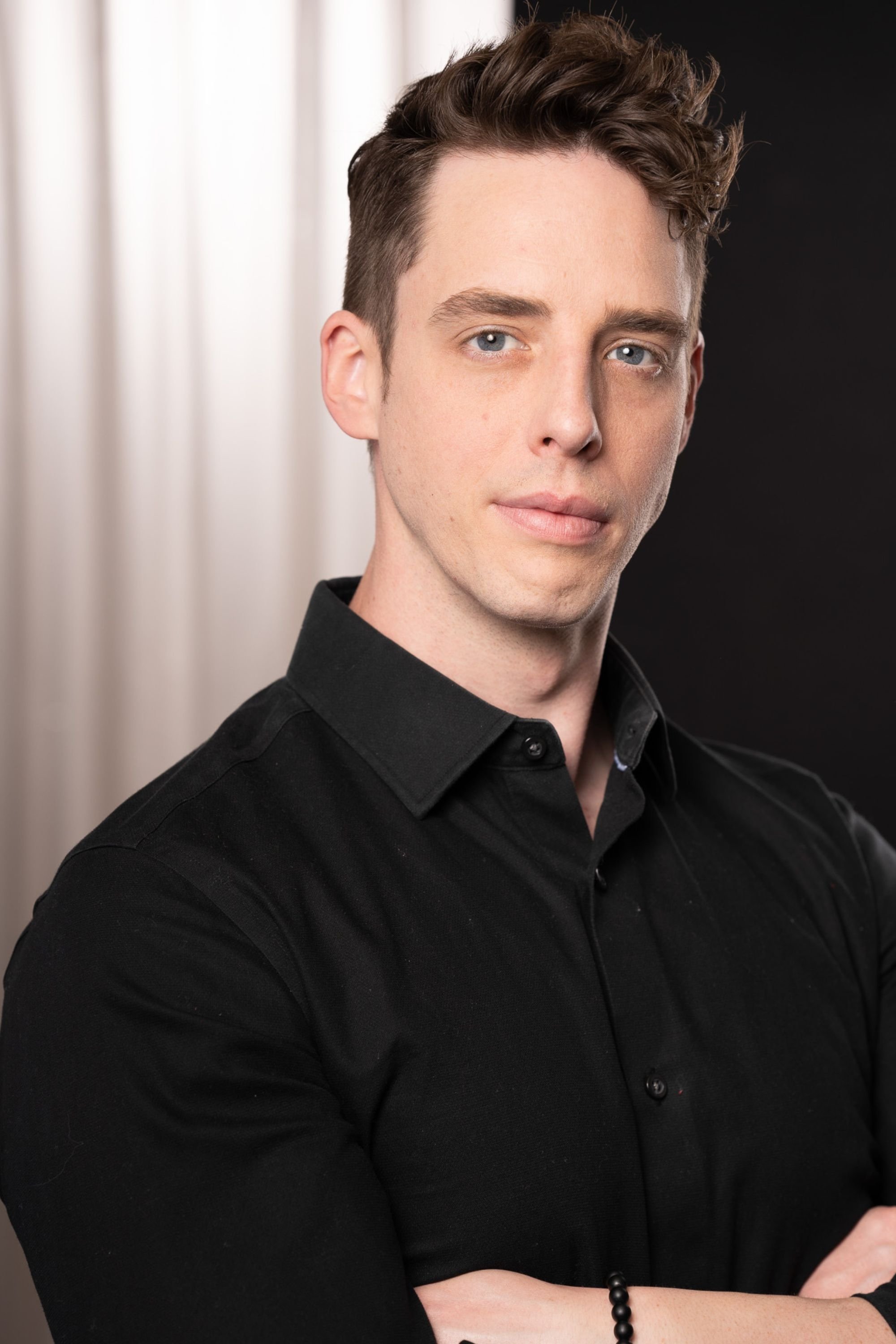 Eric Osmond backdrop