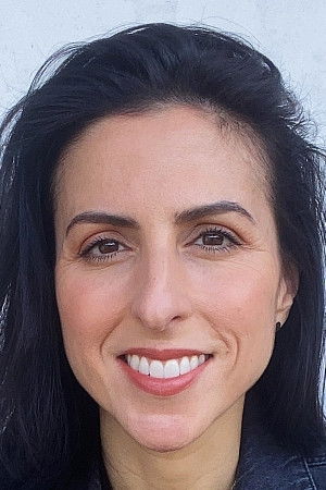 Marisol Medina backdrop