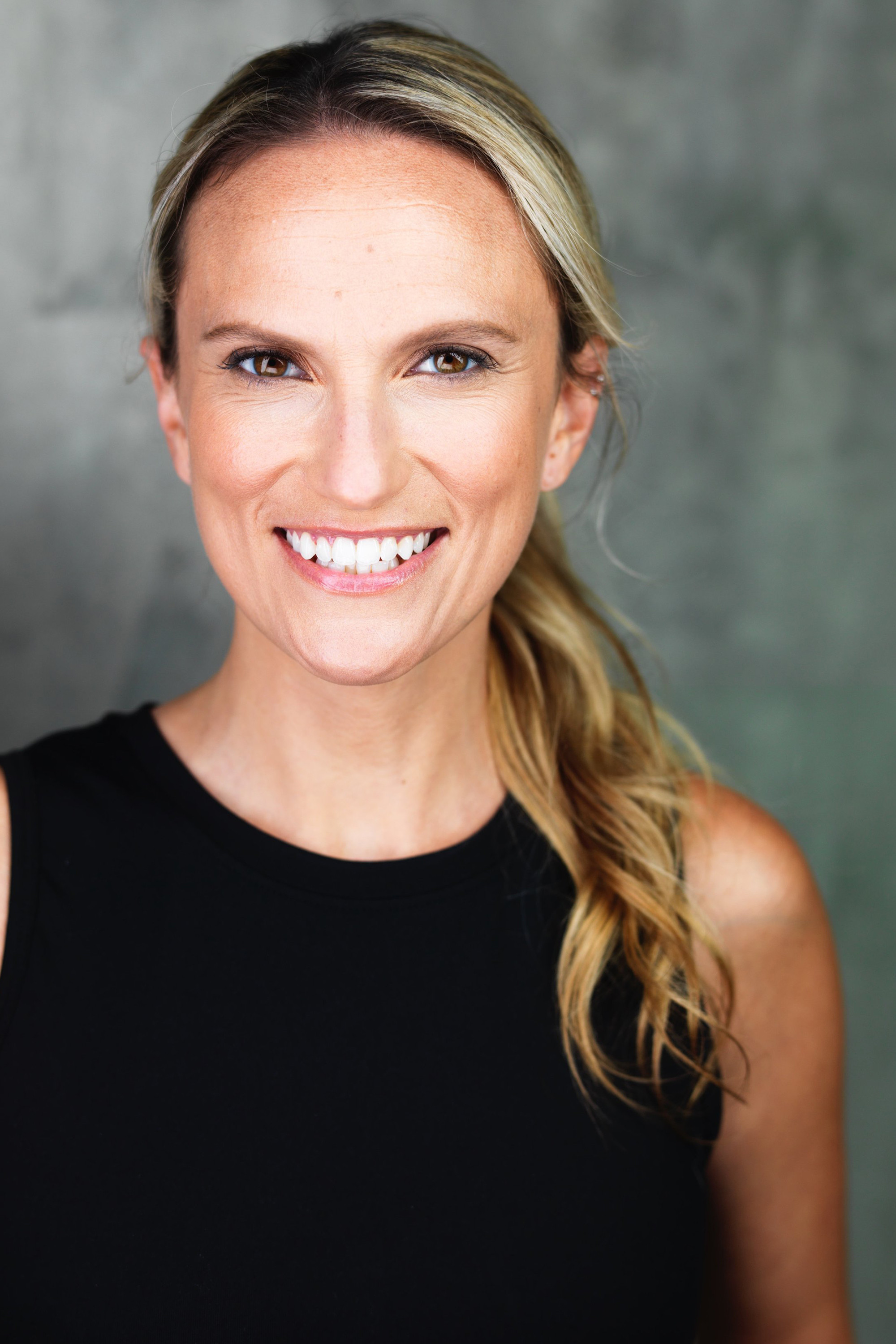 Tara London backdrop