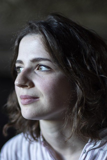 Isabella Mottinelli backdrop