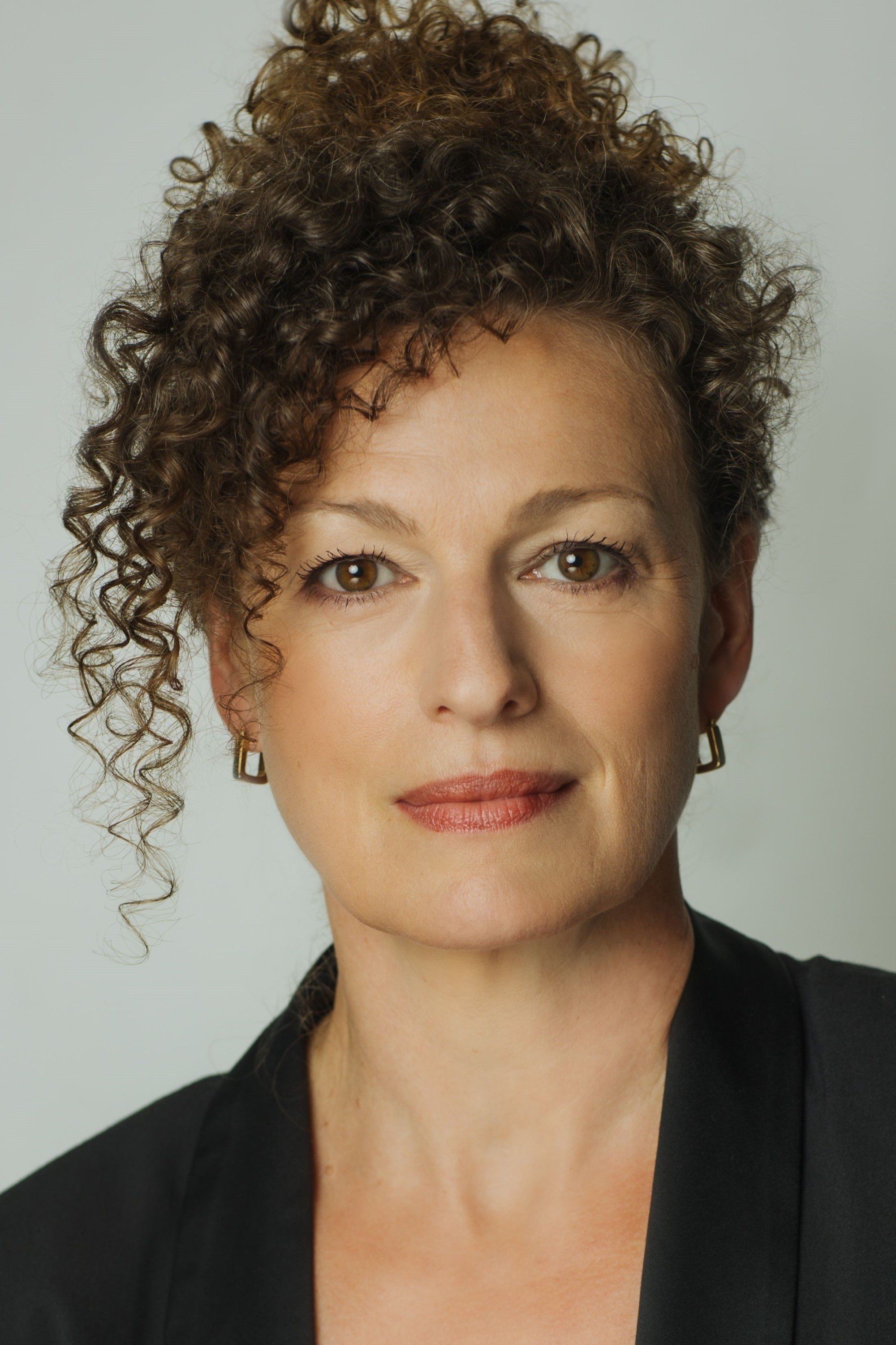 Jennifer Lines backdrop