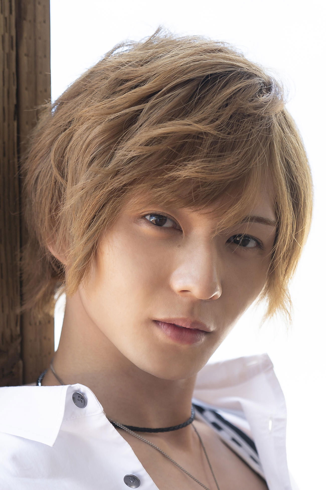 Yu Miyazaki backdrop