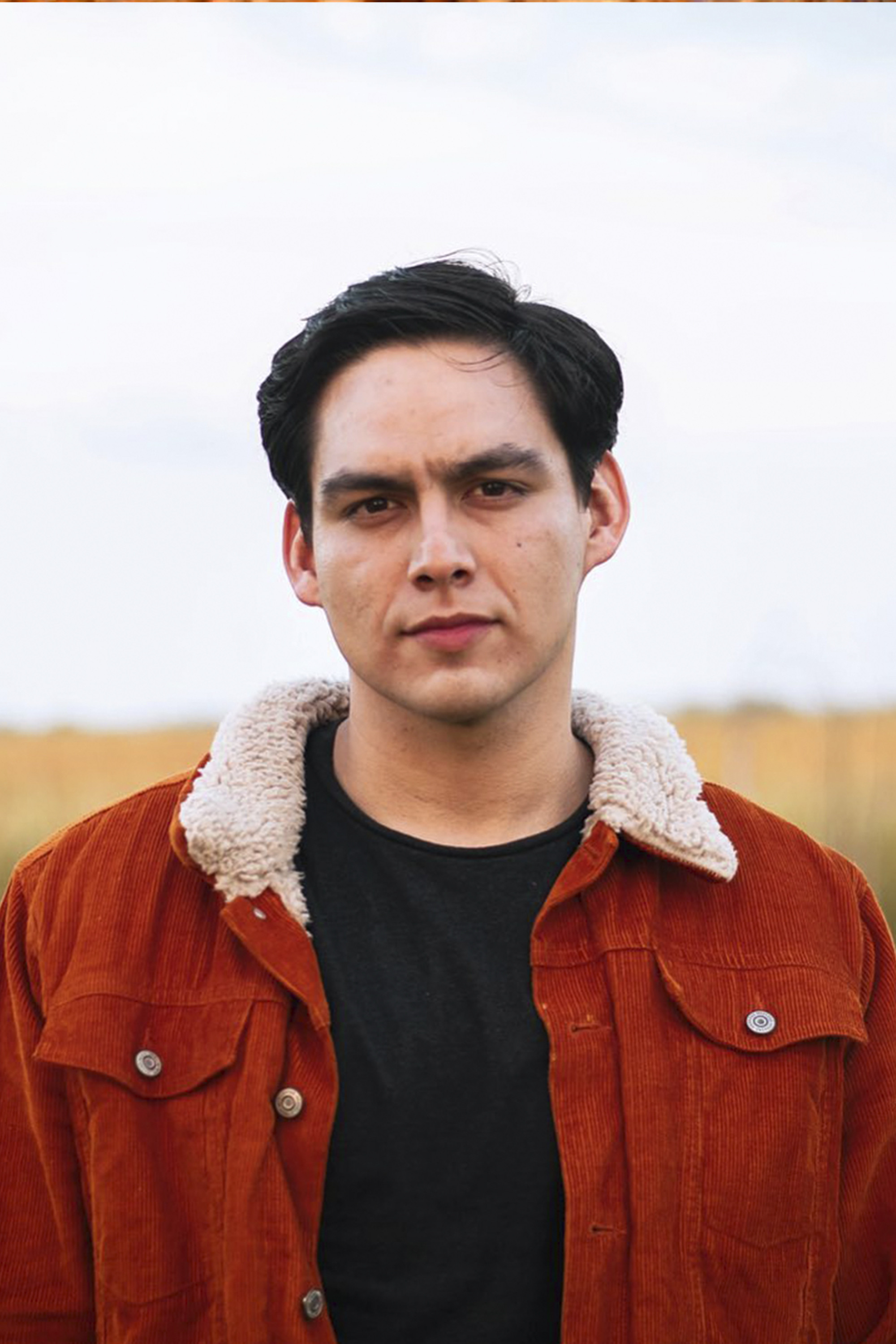 Miguel Arteaga backdrop