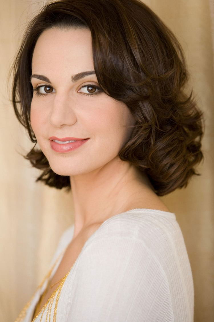 Kelley O’Connor backdrop