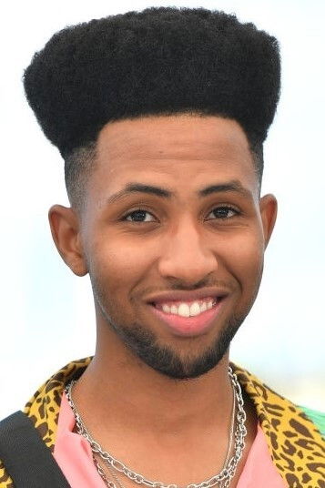 Ismail Adouab backdrop