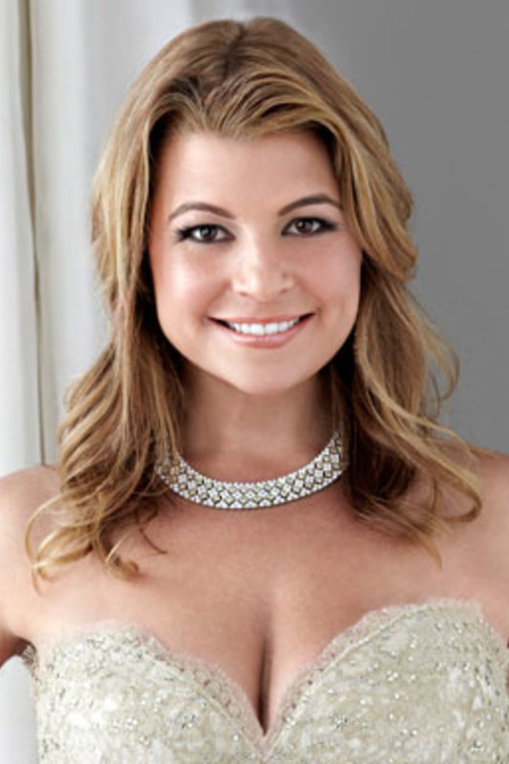 Dana Wilkey backdrop