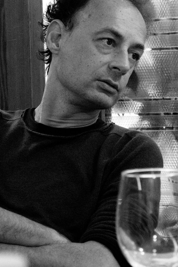 Rubén Lardín backdrop