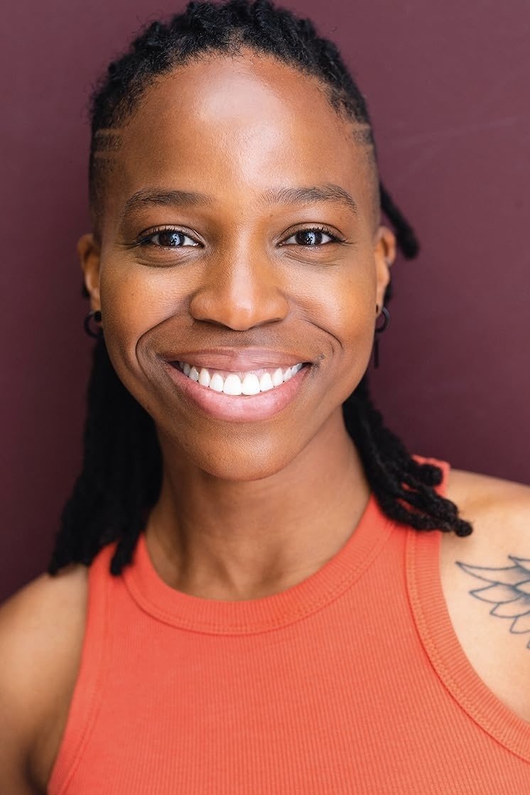 Lisa Janae Bacon backdrop