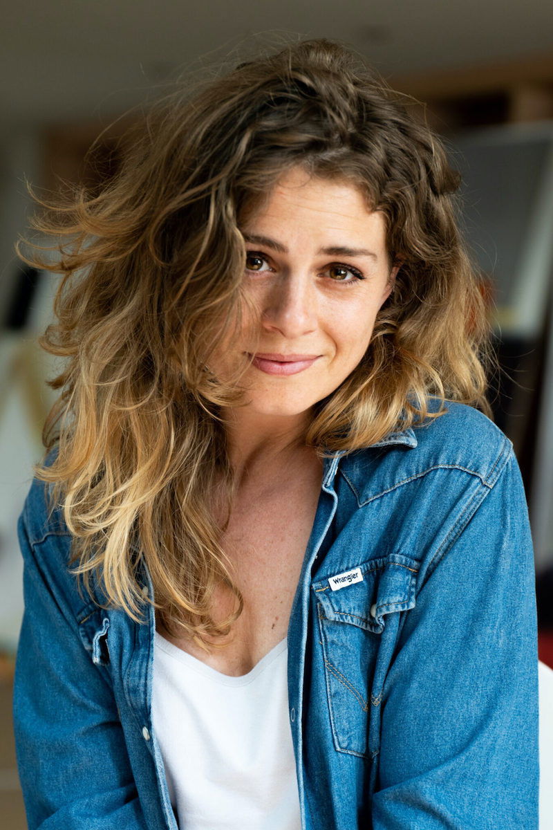 Jamie Bouwmeester backdrop