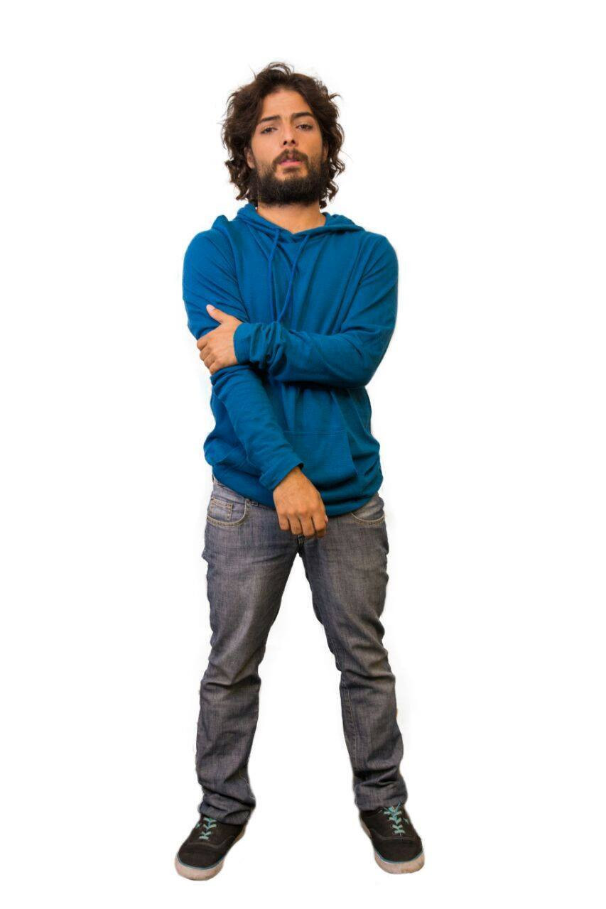 Raphael Pompeu backdrop