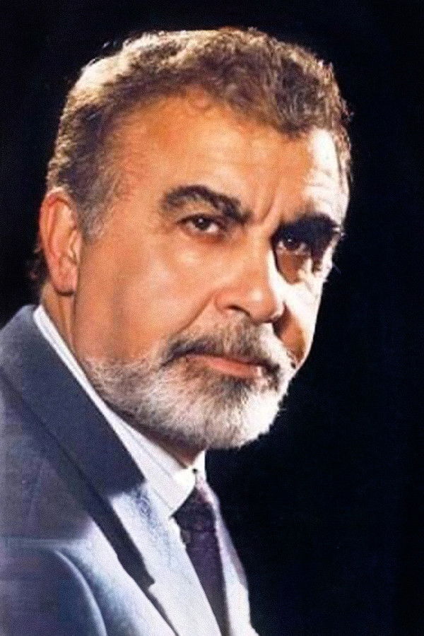 Ecder Akışık backdrop