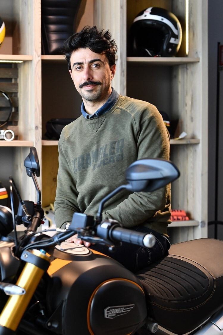 Rocco Canosa backdrop