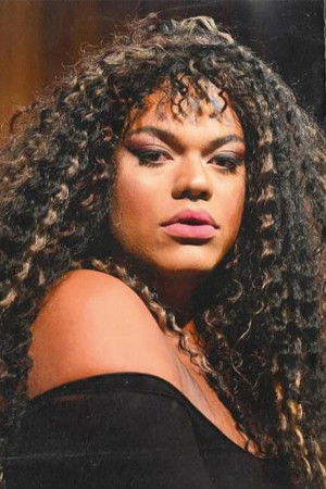 Ventura Profana backdrop