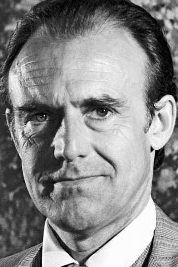 Richard Bull backdrop
