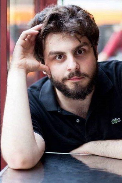 Valerio Airò backdrop